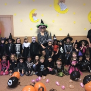 24.10. Halloweenský rej v maskách